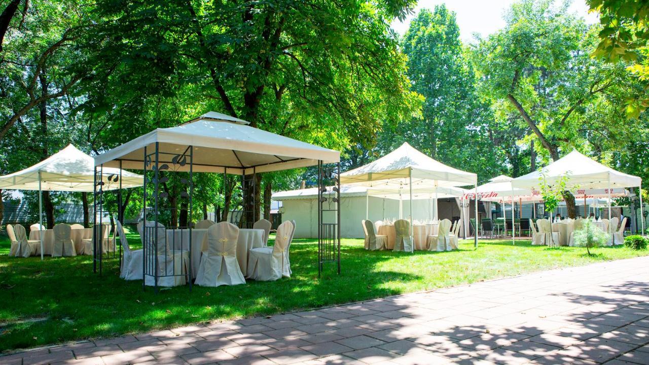 Wing Club Hotel Jagodina Zewnętrze zdjęcie