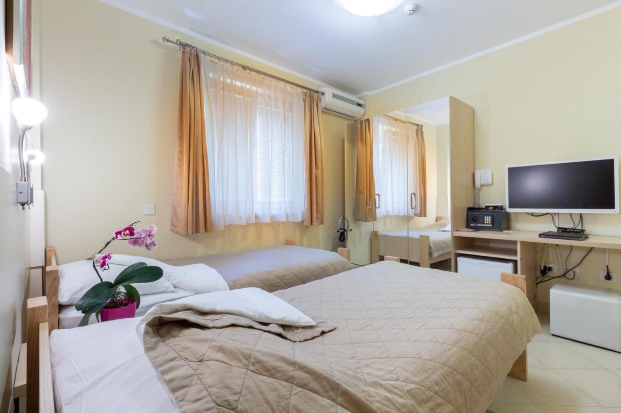 Wing Club Hotel Jagodina Zewnętrze zdjęcie